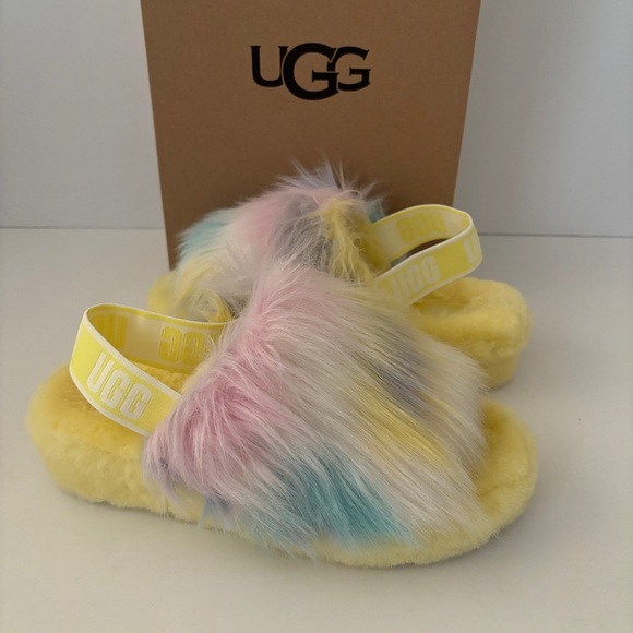 UGG Fluff Yeah Tie Dye Slipper Sandals 7 - Picture 8 of 8